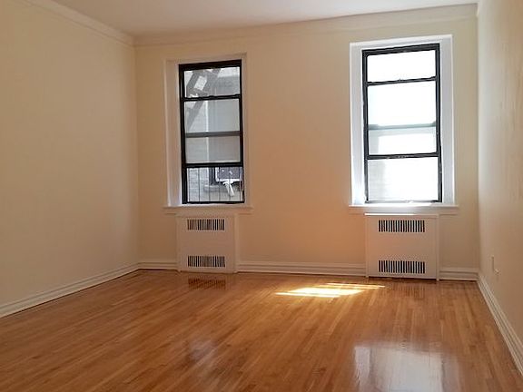 5th image of 4119 41st St APT 3H