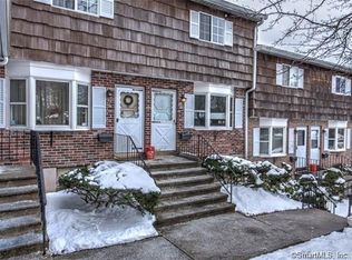 225 Edgemoor Rd APT D, Bridgeport, CT 06606