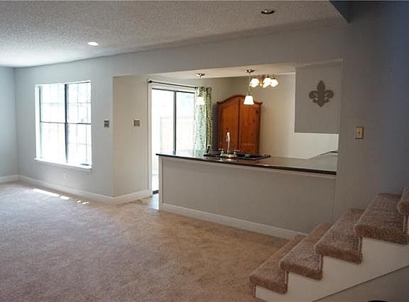 3rd image of 1500 W Esplanade Ave APT 15E