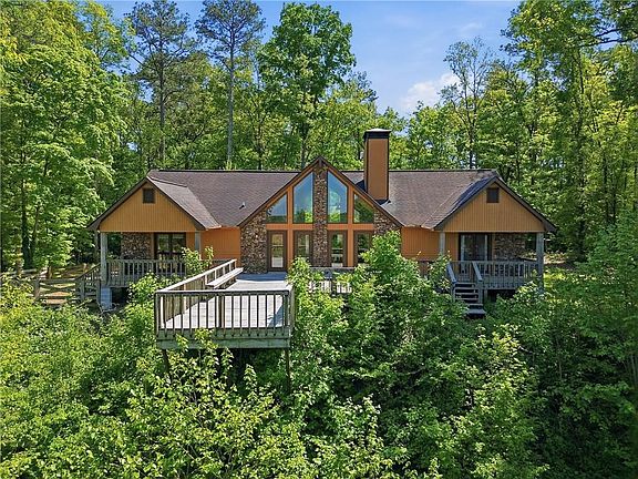 5th image of 236 Butterfly Dr