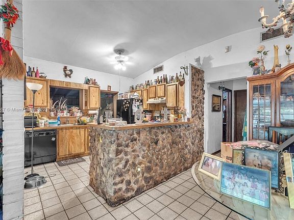 5th image of 3360 N 57th Dr
