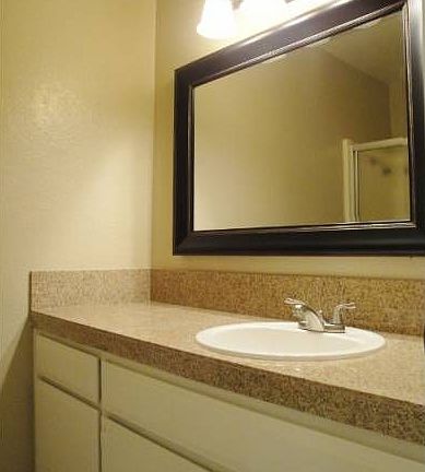 5th image of 54100 Avenida Madero
