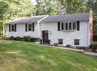 30 West St, Medfield, MA 02052