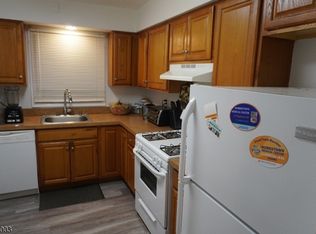 53 Union St APT 2, Montclair, NJ 07042