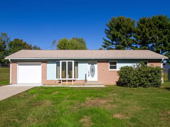 4172 W Grand Ave, Bloomington, IN 47404