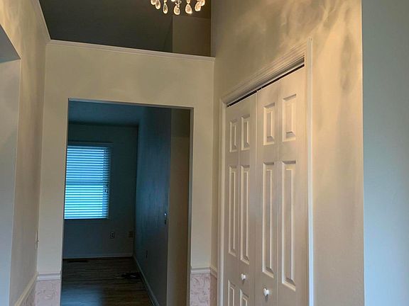 2nd image of 5004 Nicholas Hill Ln