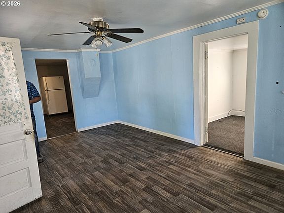 2nd image of 512 B St