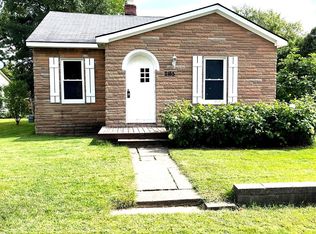 2165 Greer Blvd, Keego Harbor, MI 48320