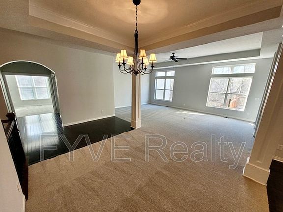 5th image of 2922 Pleasant Colony Dr