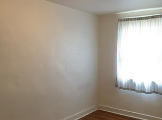 6511 Walker St, Philadelphia, PA 19135