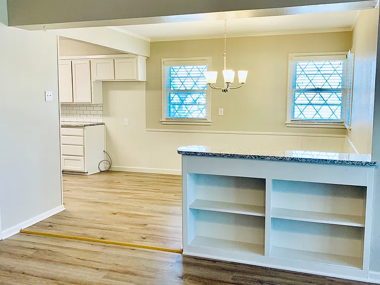 226 Tolbert Ave — Photo 6