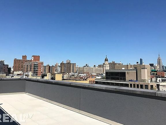 4th image of 164 Attorney St APT 301