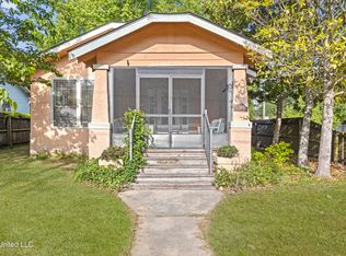 183 Lee St, Biloxi, MS 39530