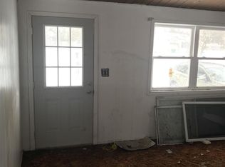 24735 Northlea Dr, South Bend, IN 46619