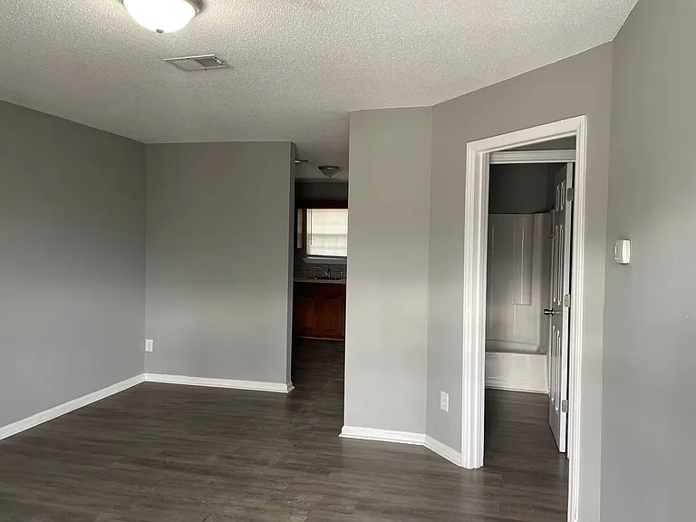 705-711 S Church St #721 — Photo 3