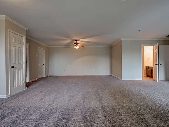 4th image of 3626 Stoneridge Dr