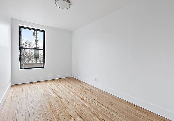 4th image of 395 West St #2