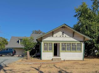 7036 Dry Creek Rd, Rio Linda, CA 95673