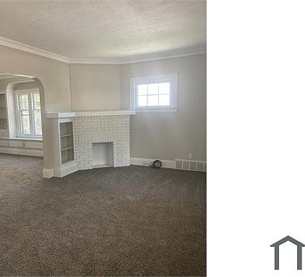 3rd image of 11409 Parkview Ave #1