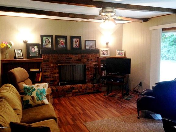 4th image of 7273 Forestview Dr