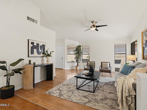 3rd image of 4611 E ABRAHAM Lane