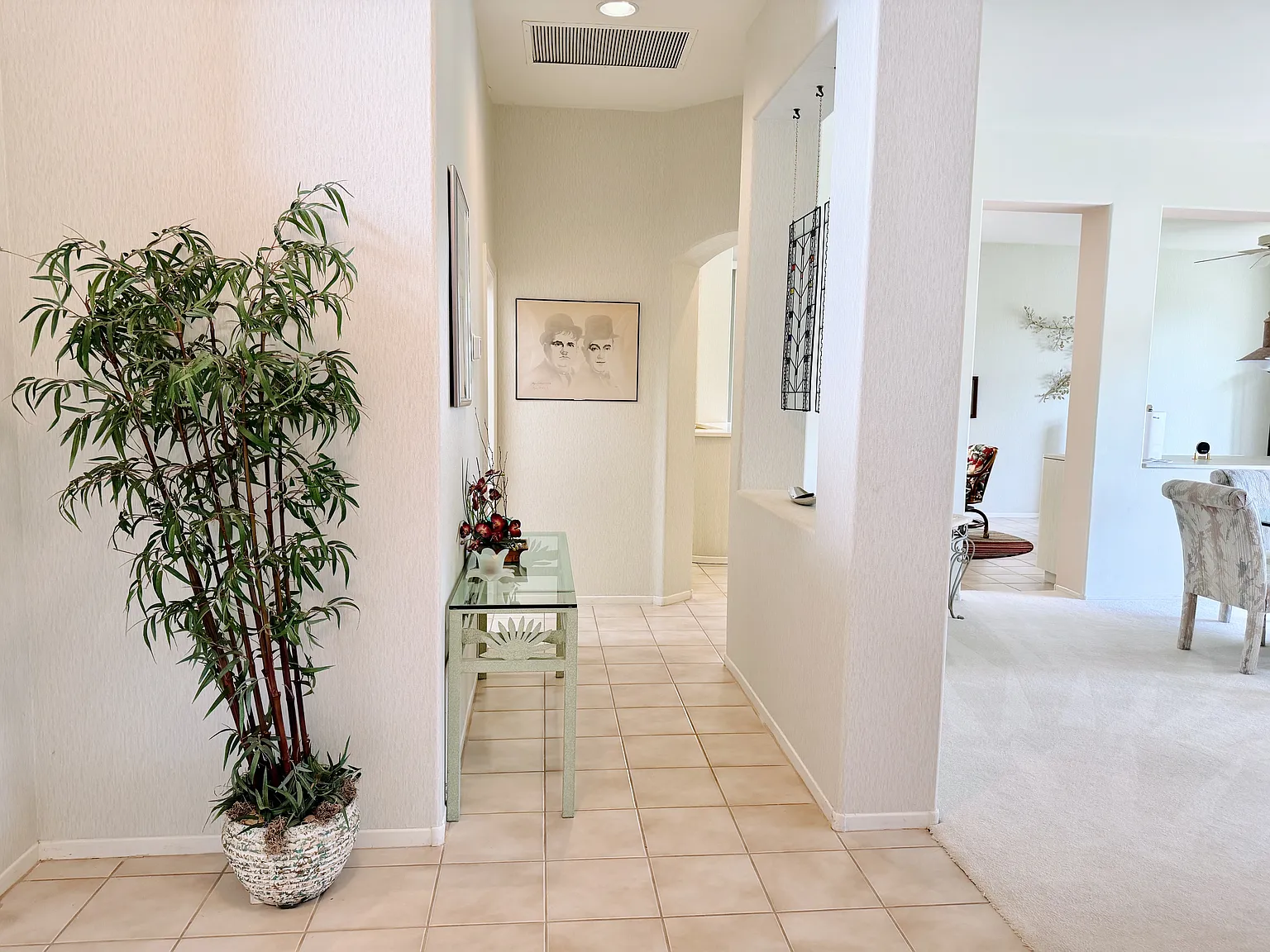 2 bed, 1836 sqft, $3,050 — Photo 4