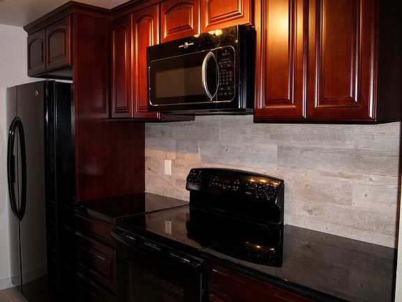 3rd image of 8222 126th Ave NE APT C20