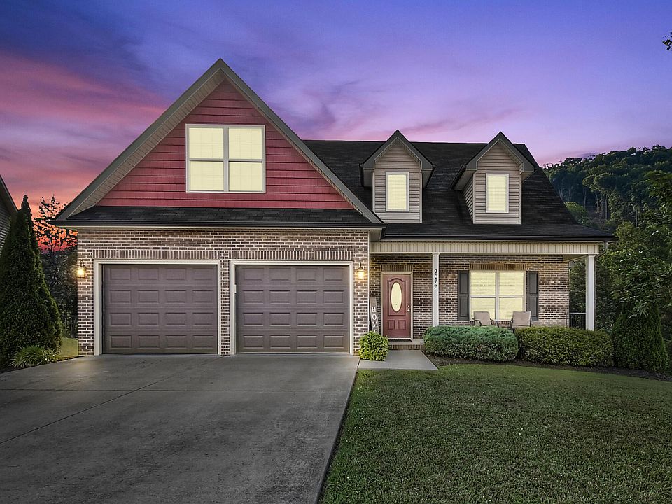 1st image of 2072 Falling Leaf Dr