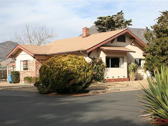2nd image of 22 Cottonwood Ln