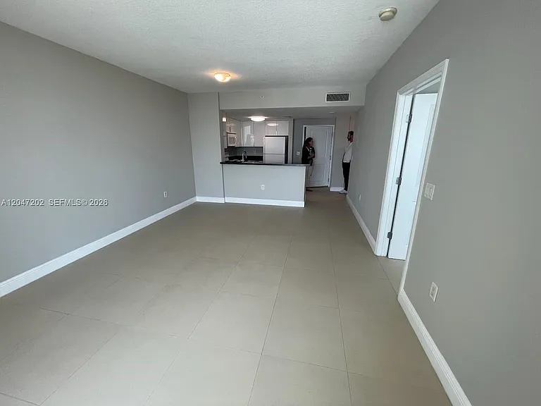 1250 S Miami Ave #2111 — Photo 9