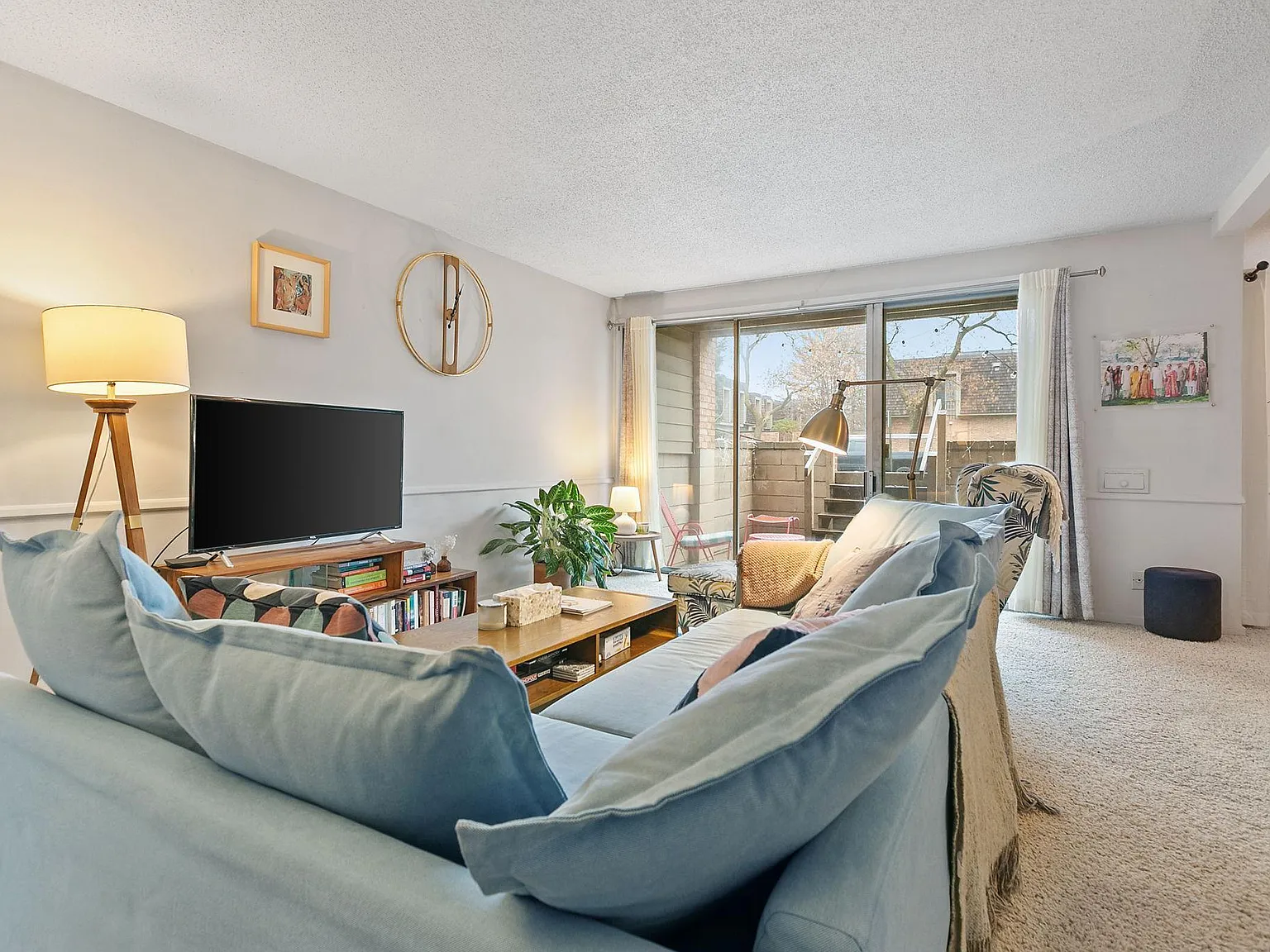2 bed, 980 sqft, $2,295 — Photo 4