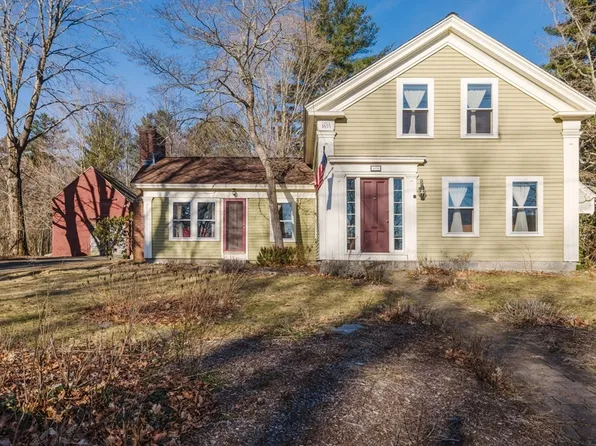 429 South St, Holliston, MA 01746