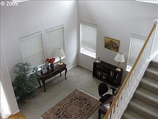 2nd image of 1082 NE Creeksedge Dr