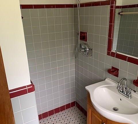 4th image of 1415 NE 7th Ter