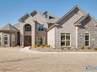 8131 Trail Meadow Dr SE, Owens Cross Roads, AL 35763