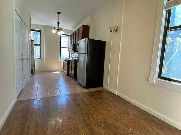 2nd image of 565 4th Ave #Rr2