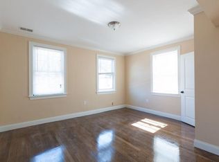 4803 Washington St #4, West Roxbury, MA 02132