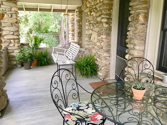 Covered front porch.