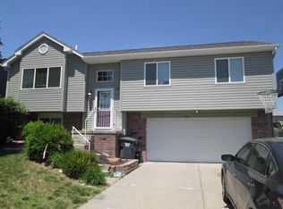 11808 Bauman Ave, Omaha, NE 68164