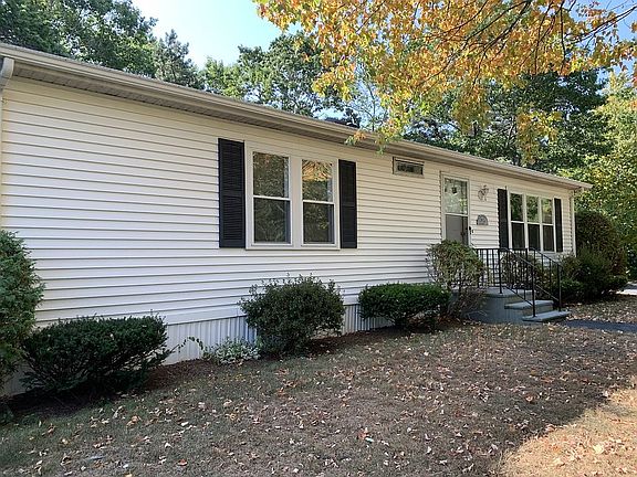 2nd image of 15 Barnfield Dr