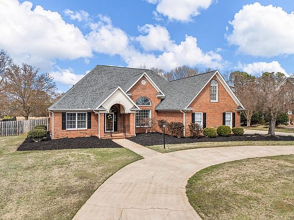 3rd image of 324 Cottage Mill Run