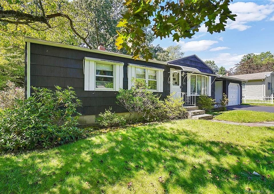 2 Tanglewood Ave, Enfield, CT 06082 MLS 170594533 Zillow