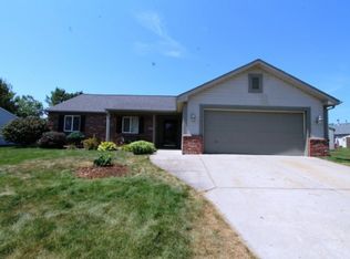 412 N Brookfield Dr, Lafayette, IN 47905