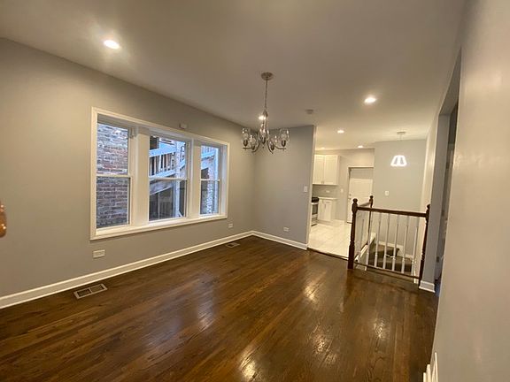 5th image of 8005 S Maryland Ave #1