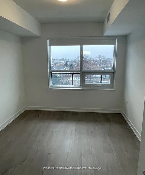 556 Marlee Ave #529 — Photo 13