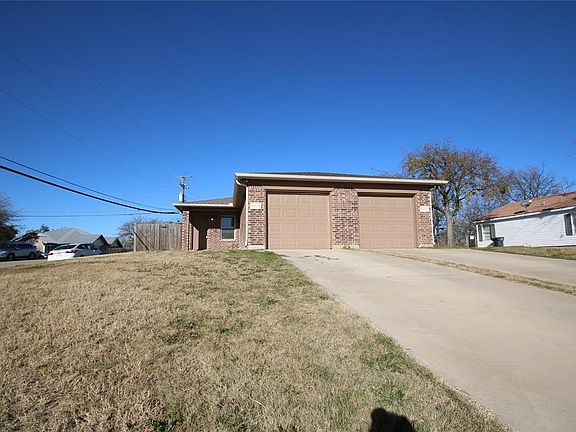 2nd image of 8036 W Elizabeth Ln #8038