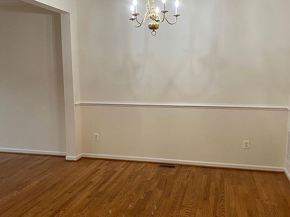 Formal Dining