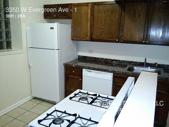 4th image of 3350 W Evergreen Ave #1