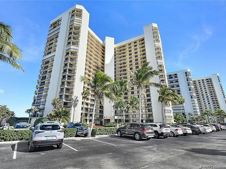 9500 S Ocean Dr #1307 — Photo 1