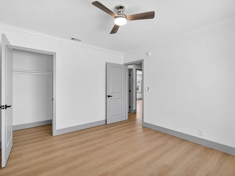 1243 E Almond Ave #1243 — Photo 21